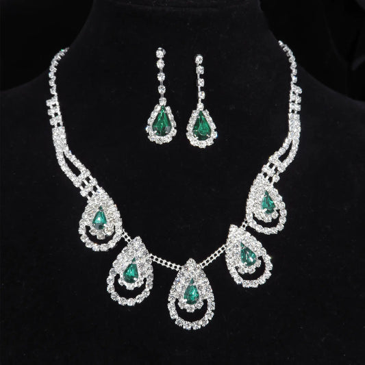 Conjunto de joyas de circonita azul en forma de lágrima: 2 pendientes y collar