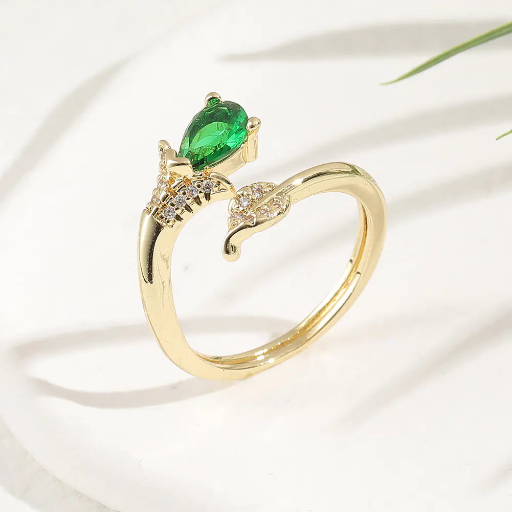 Anillo de moda de circonita con incrustaciones en oro y baño de cobre
